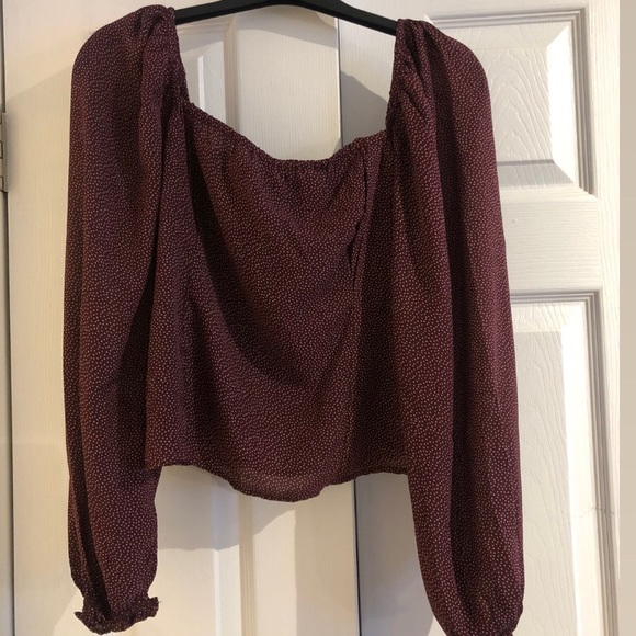Puff-Sleeve Blouse - Picture 4 of 7